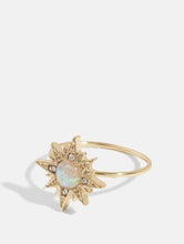 Load image into Gallery viewer, Amelia Liana x Skinnydip Opal Star Ring Set