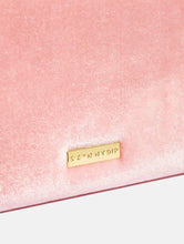 Load image into Gallery viewer, Disney x Skinnydip Marie Purse