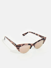 Load image into Gallery viewer, Capped Cat Tort Sunglasses
