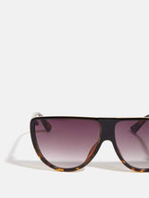 Load image into Gallery viewer, Tort Visors Sunglasses
