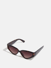 Load image into Gallery viewer, Vanessa Tort Sunglasses