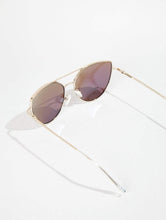 Load image into Gallery viewer, Mia Tropical Sunglasses