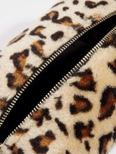 Load image into Gallery viewer, Leopard Makeup Bag
