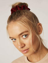 Load image into Gallery viewer, Glitter Scrunchie Two Pack
