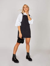 Load image into Gallery viewer, Chain Mini Ffion Tote Bag
