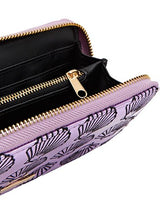 Load image into Gallery viewer, Lilac Shell Purse
