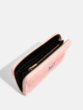 Load image into Gallery viewer, Disney x Skinnydip Marie Purse
