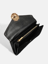 Load image into Gallery viewer, Sunflower Clasp Purse
