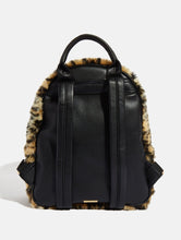 Load image into Gallery viewer, Luisa Cheetah Backpack
