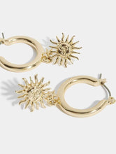 Load image into Gallery viewer, Soph x Skinnydip Sundial Charm Hoop Earrings
