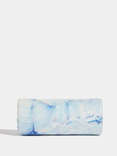 Load image into Gallery viewer, Soph x Skinnydip Blue Marble Makeup Roll
