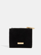 Load image into Gallery viewer, Winter Ditsy Embroidered Purse
