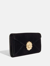 Load image into Gallery viewer, Sunflower Clasp Purse
