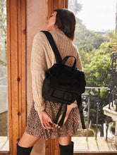 Load image into Gallery viewer, Aiko Velvet Backpack
