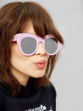 Load image into Gallery viewer, Amelie Lilac Sunglasses
