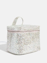Load image into Gallery viewer, Arctic Wash Bag
