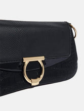 Load image into Gallery viewer, Carrie Animal Shoulder Bag
