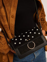 Load image into Gallery viewer, Daisy Cutie Cross Body Bag
