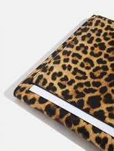 Load image into Gallery viewer, Leopard Envelope Laptop Case
