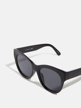 Load image into Gallery viewer, Lia Sunglasses
