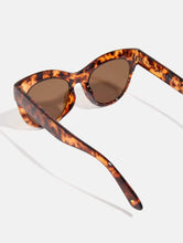 Load image into Gallery viewer, Lia Tort Sunglasses
