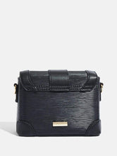 Load image into Gallery viewer, Maddie Case Cross Body Bag
