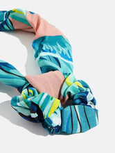 Load image into Gallery viewer, Palm Scrunchie
