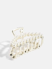 Load image into Gallery viewer, Pearl Claw Hair Clip
