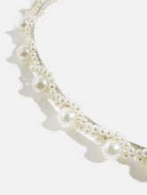 Load image into Gallery viewer, Pearl Headbands
