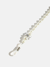 Load image into Gallery viewer, Pearly Sunglasses Chain
