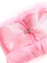 Load image into Gallery viewer, Pink Fur Vega Snood
