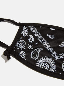 2 Pack Face Covering in Black Bandana Print & Black