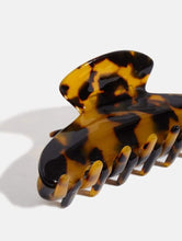 Load image into Gallery viewer, Tort Claw Hair Clip
