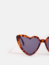 Load image into Gallery viewer, Tort Heart Sunglasses
