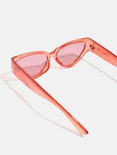 Load image into Gallery viewer, Vanessa Red Sunglasses
