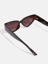 Load image into Gallery viewer, Vanessa Tort Sunglasses
