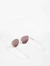 Load image into Gallery viewer, Mia Tropical Sunglasses
