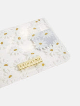 Load image into Gallery viewer, Royal Daisy Clear Printed Card Holder
